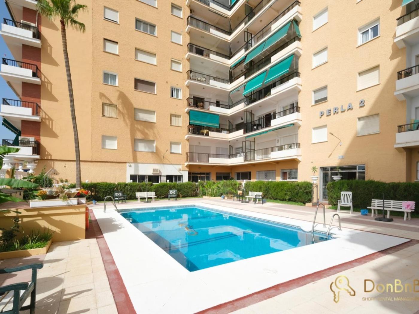 Apartamento Con Piscina En La Primera Linea De Playa De فوينخيرولا الغرفة الصورة