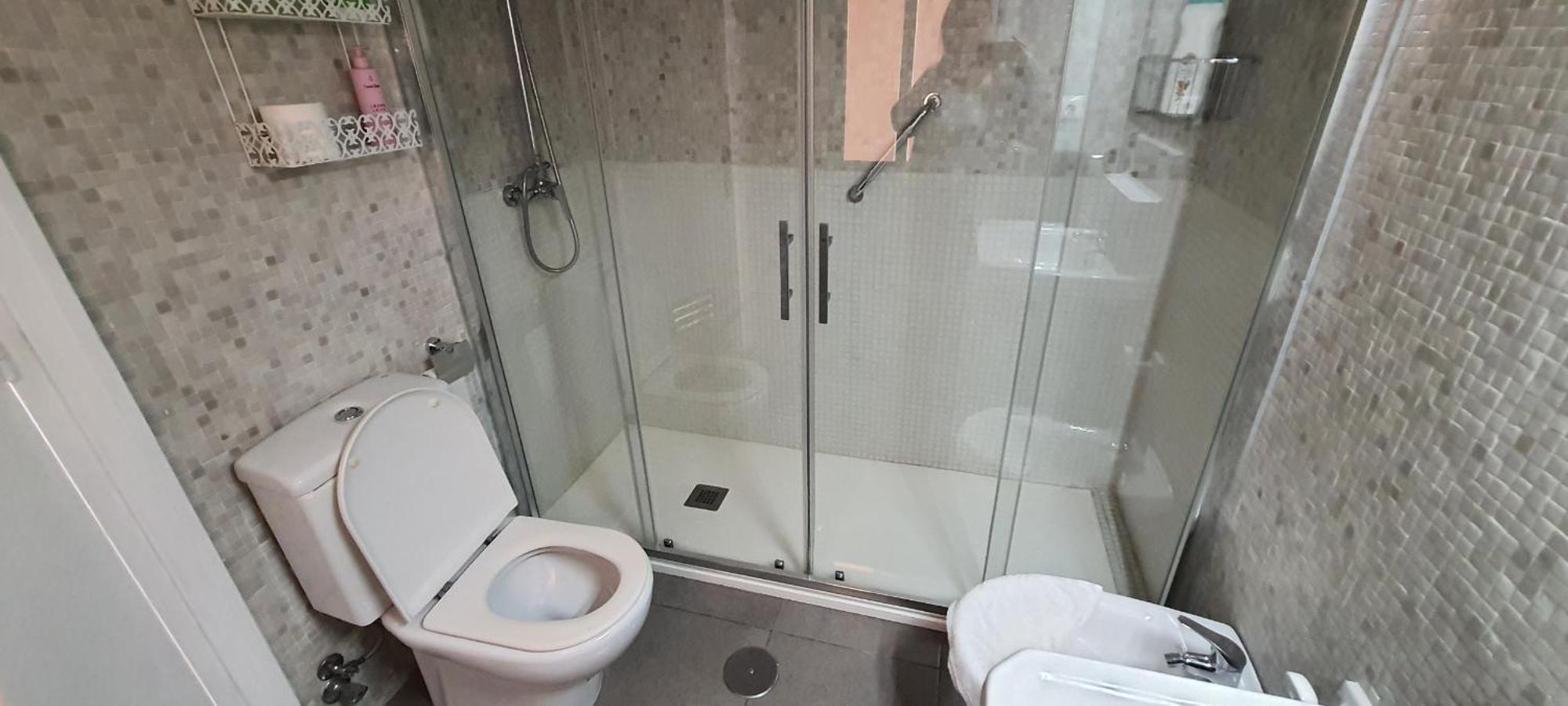 Apartamento Con Piscina En La Primera Linea De Playa De فوينخيرولا المظهر الخارجي الصورة