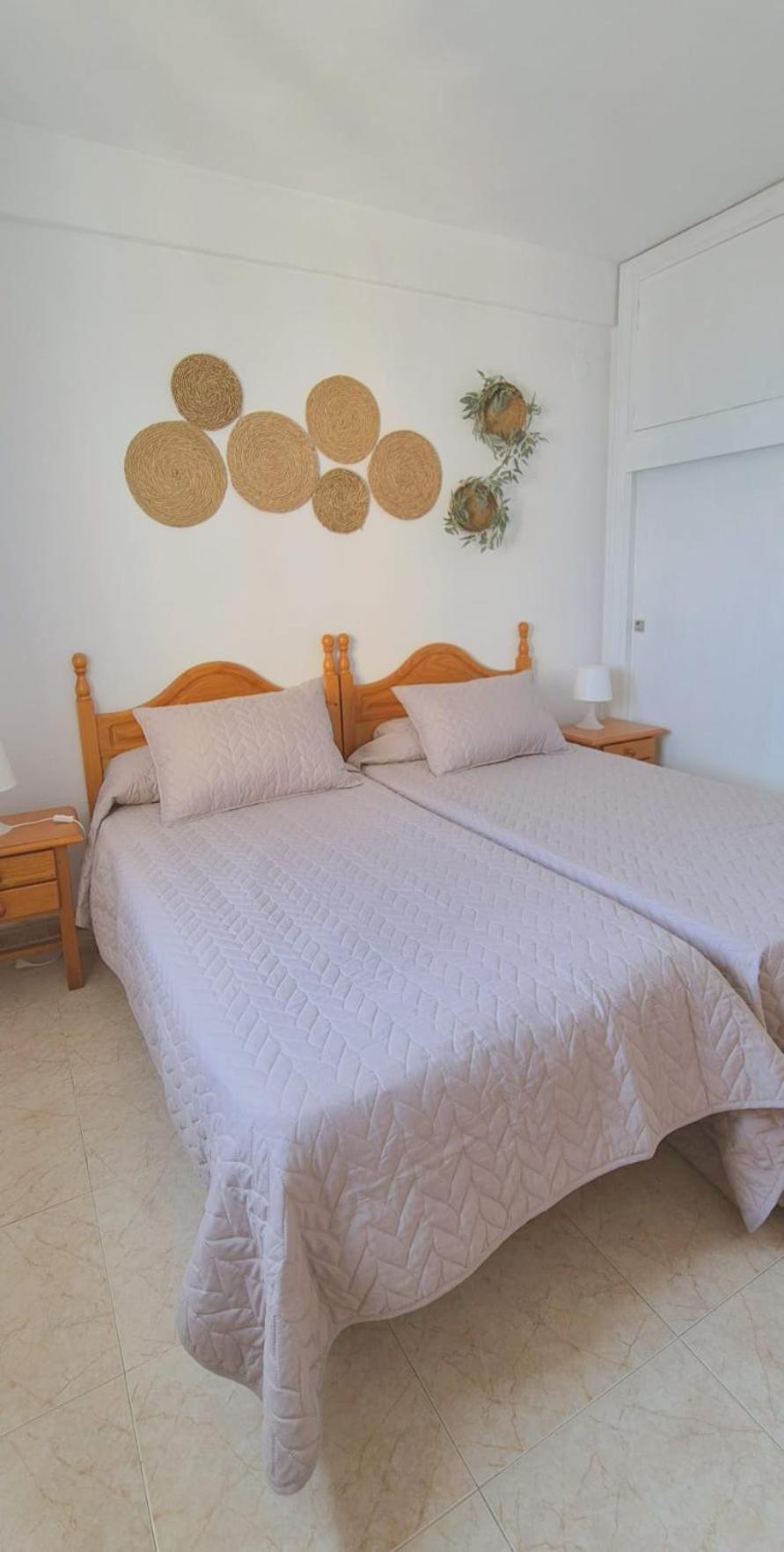 Apartamento Con Piscina En La Primera Linea De Playa De فوينخيرولا المظهر الخارجي الصورة