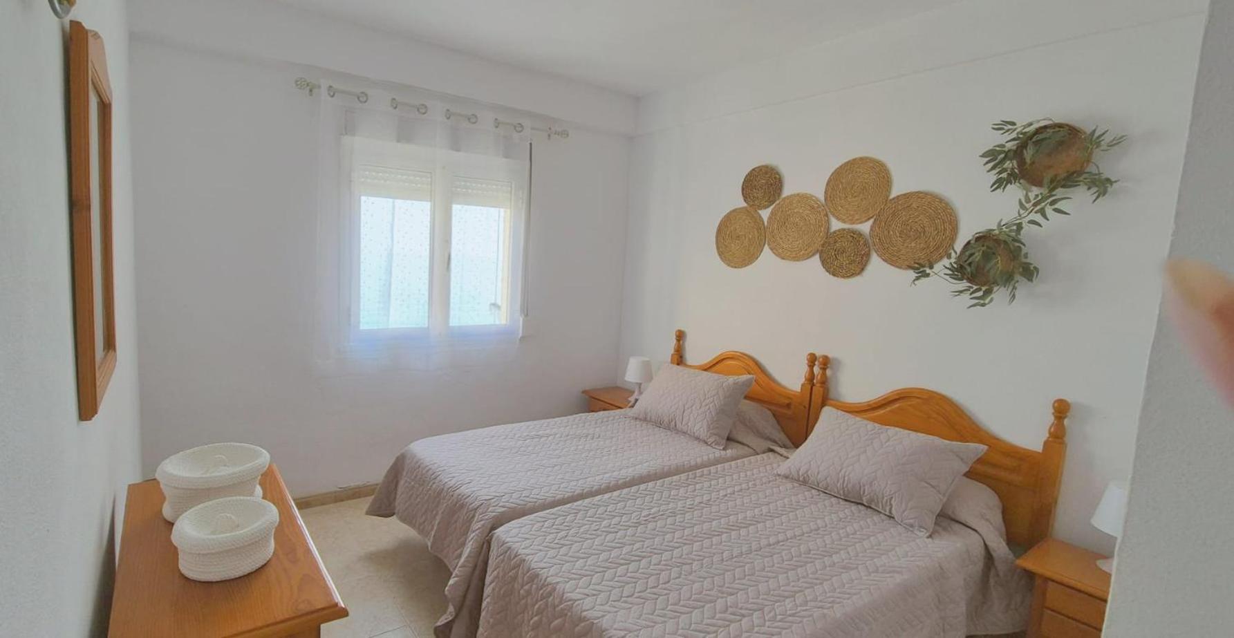 Apartamento Con Piscina En La Primera Linea De Playa De فوينخيرولا المظهر الخارجي الصورة